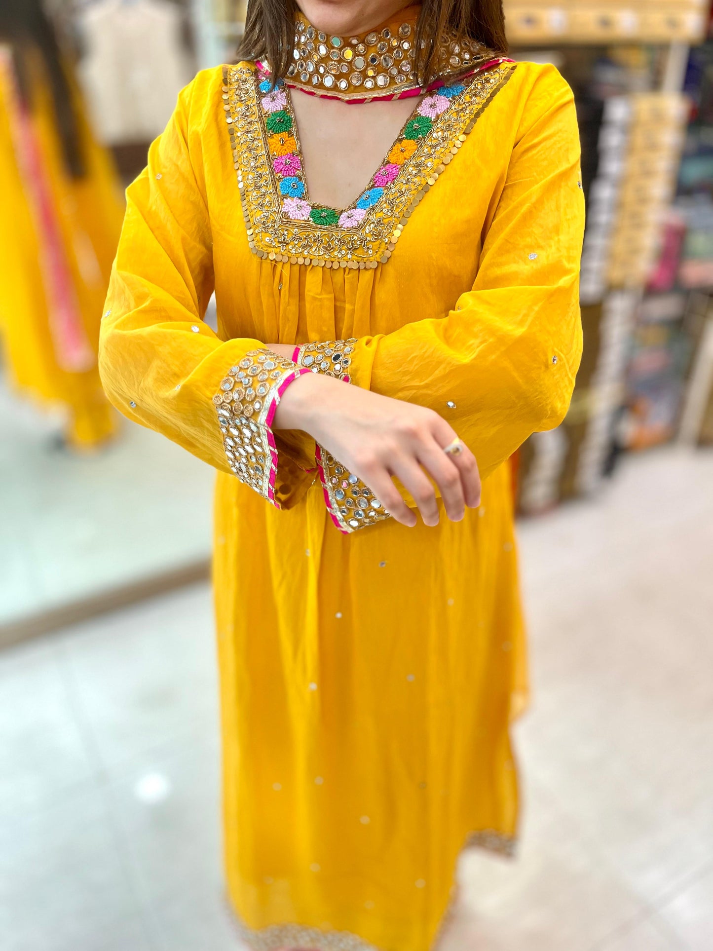 YELLOW PURE CREPE SUIT