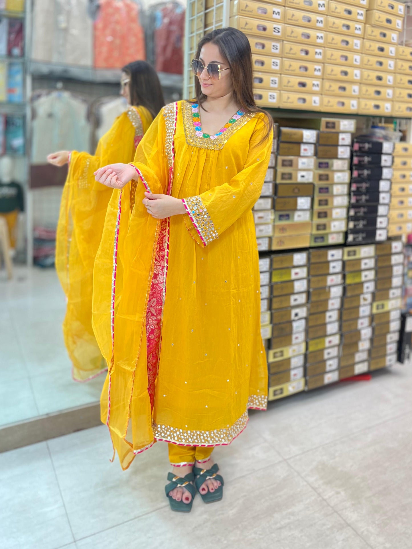 YELLOW PURE CREPE SUIT