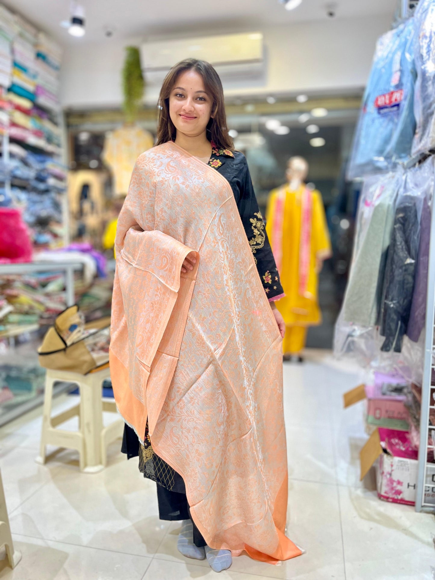 LUXURY PEACH PASMINA SHAWL